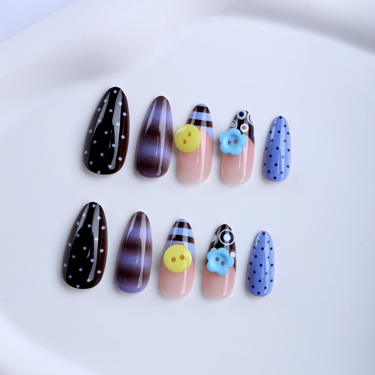 Kreative Nageldesigns Brehn