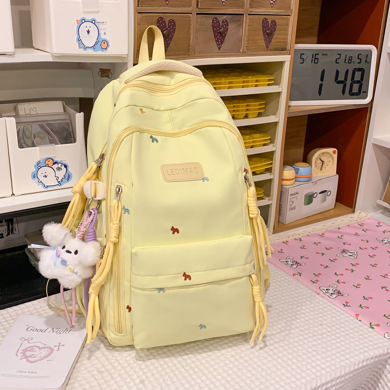 Vielseitiger dekorativer Rucksack