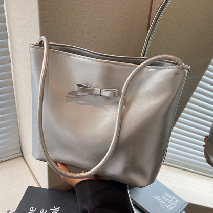 Elegante Kunstleder-Handtasche