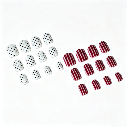 Künstlerisches Mehrfachmuster-Nagelkunst-Set