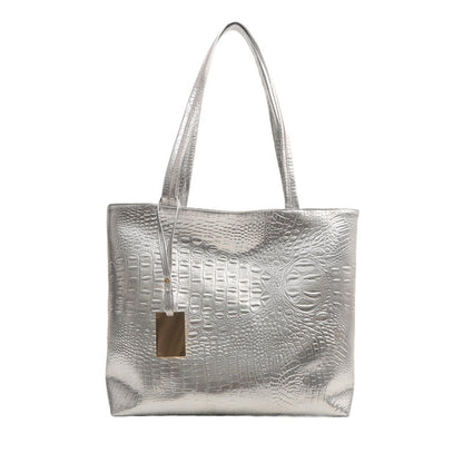 Texturierte Kunstleder-Tasche