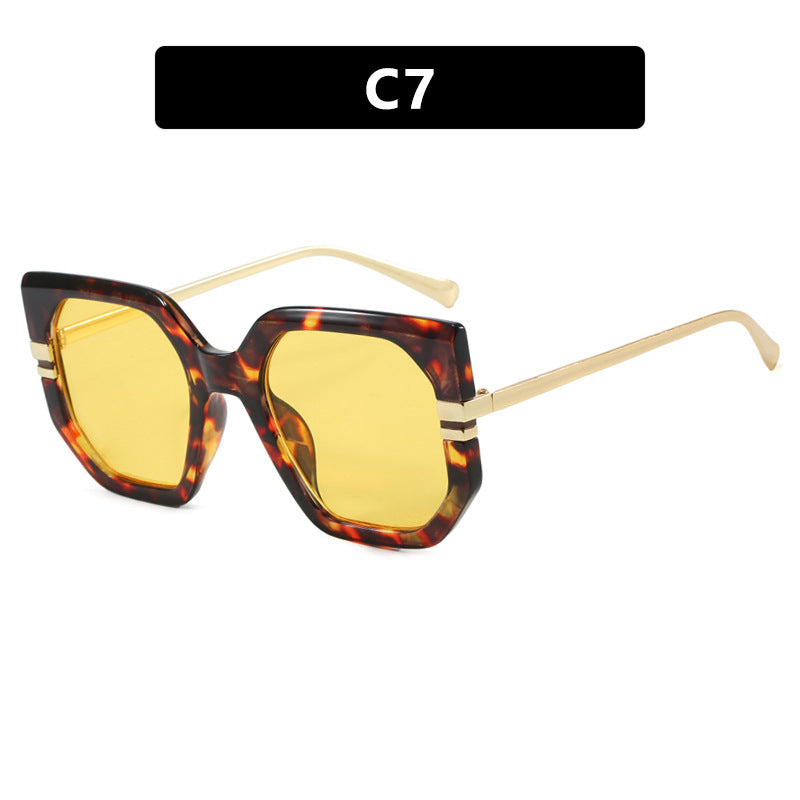 Damen geometrische Sonnenbrille mit luxuriösem goldenen Rahmen und polarisierenden Gläsern Brehn