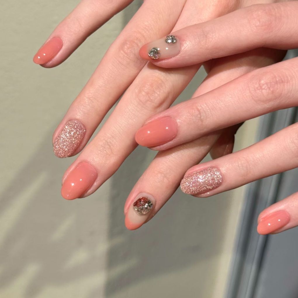 Glitzerndes Press-On Nagelkunstset