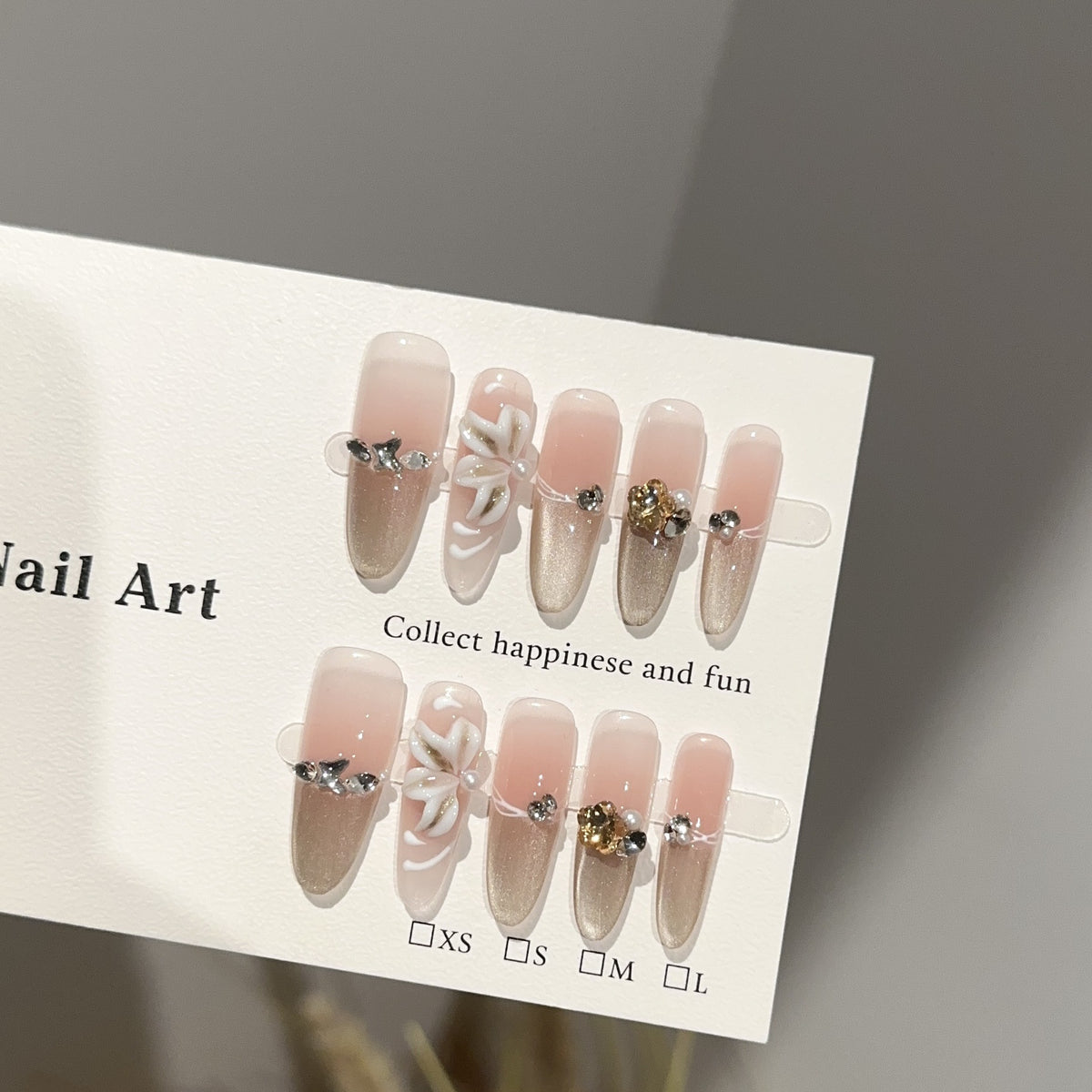 Kreatives Floral Nagelkunst Set