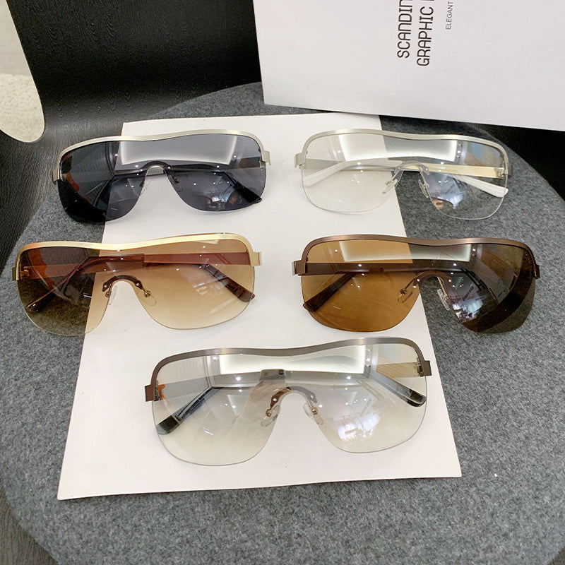 Damen futuristische Sonnenbrille mit elegantem minimalistischem Design Brehn