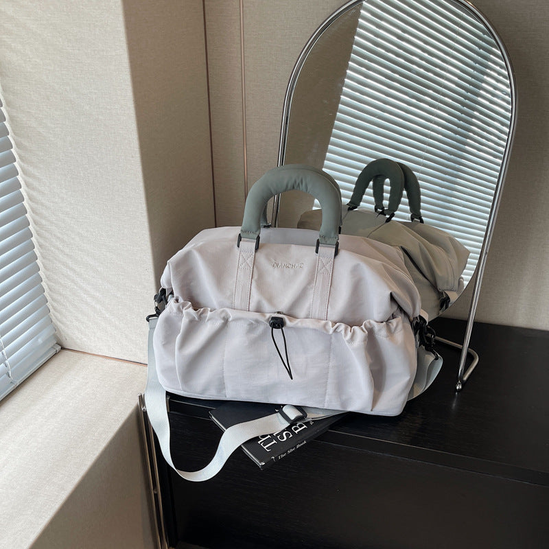 Stilvolle kompakte Reisetasche