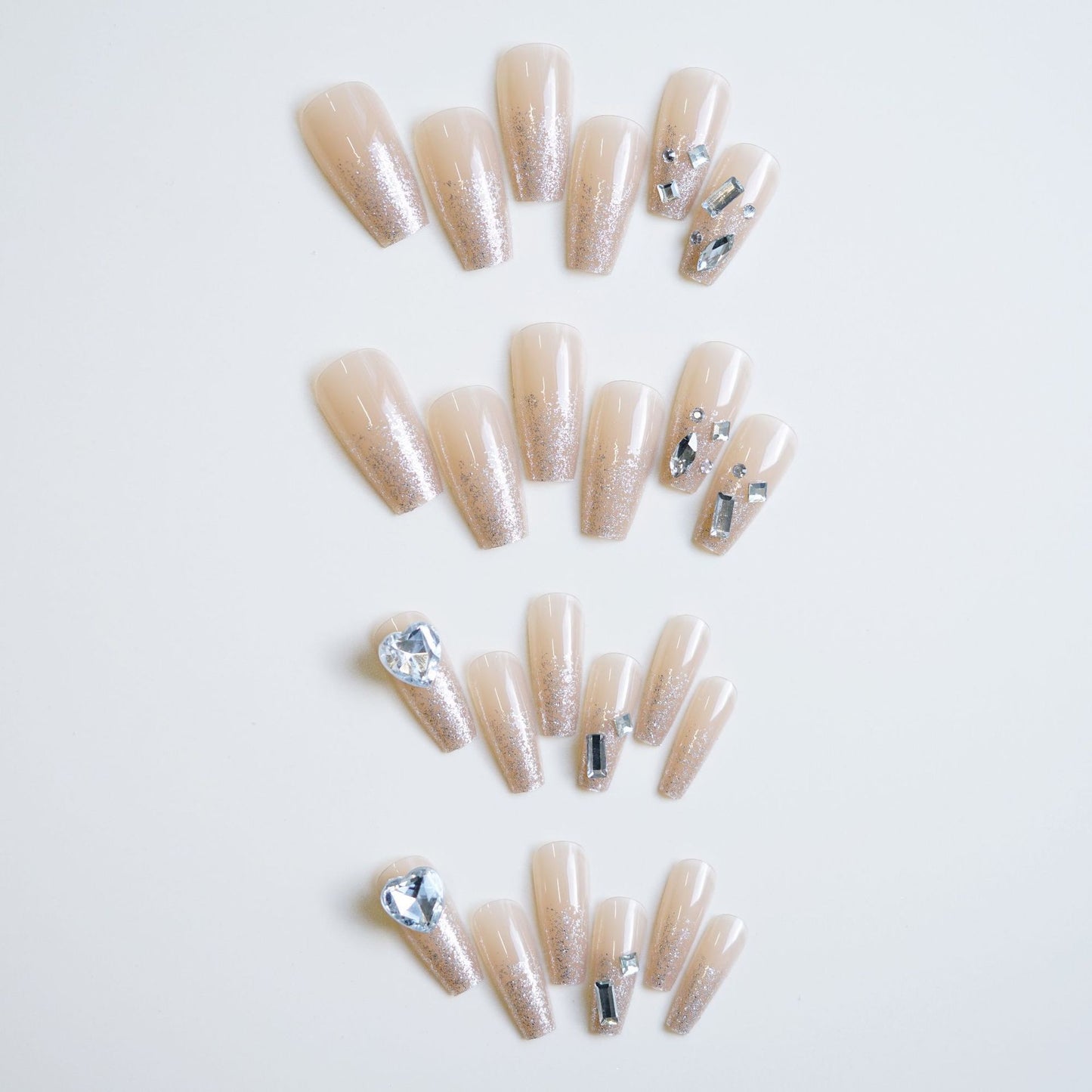 Funkelndes Strass-Kunstnagel-Set Brehn