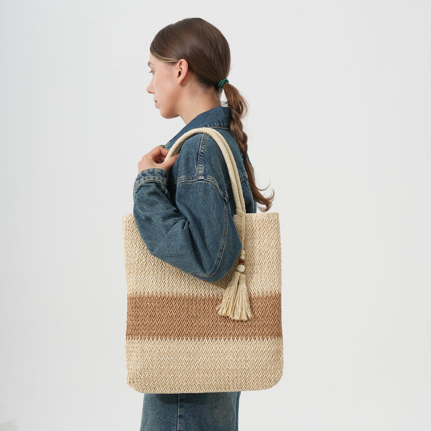 Exklusive und Handgefertigte Strandtasche mit Fransen Brehn
