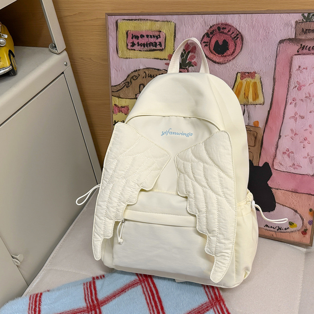 Verspielter Flügel-Design Rucksack