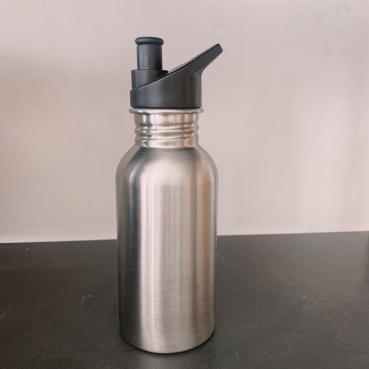 Isolierte Wasserflasche Brehn