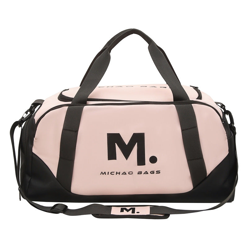 Sportliche Reisetasche Mit Verstärktem Material Brehn