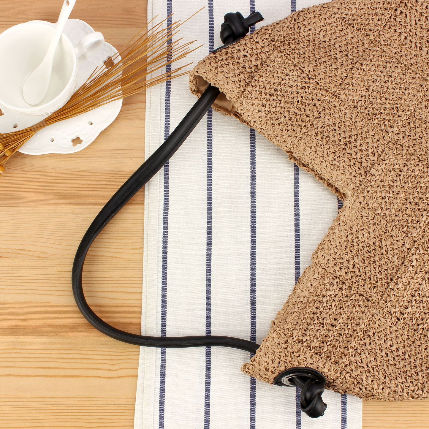 Handtasche mit Modernem Geometrischen Strickmuster Brehn