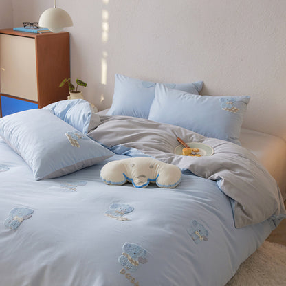 Niedliches besticktes Bettwäsche-Set mit Hunde-Applikationen und Wendefunktion
