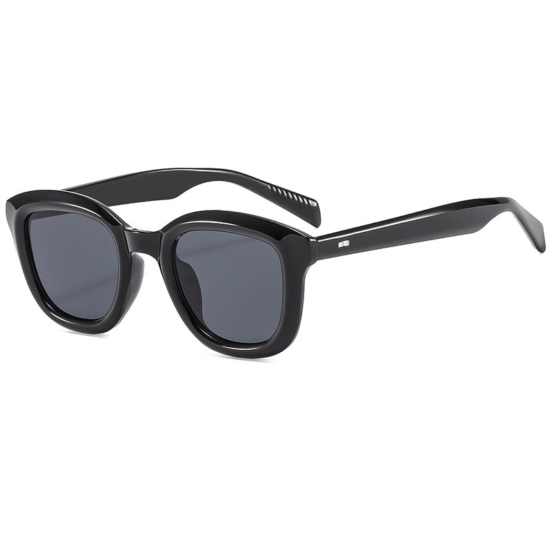 Damen Modische Sonnenbrille im eleganten, transparenten Design Brehn