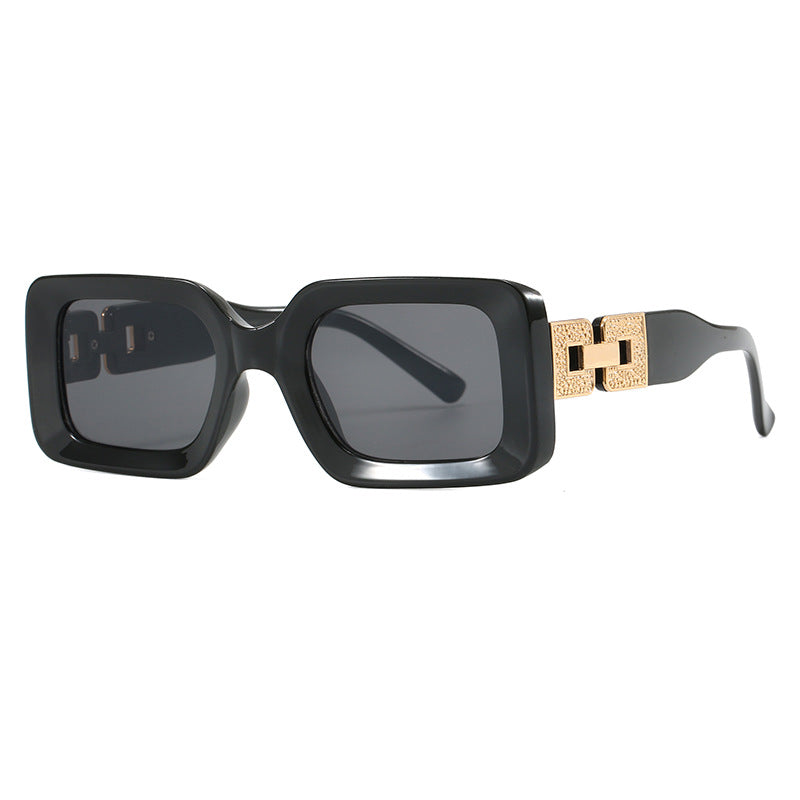 Damen Polygone Sonnenbrille mit glamourösem Verzierungsrahmen Brehn