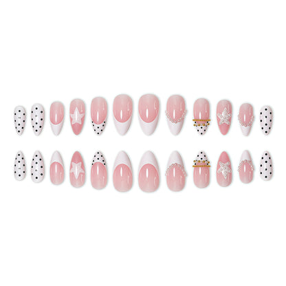 Stylische dekorative Stiletto-Nagelverlängerungen Brehn