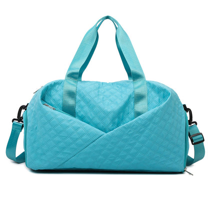 Sportliche Reisetasche mit Elegantem Steppmuster Brehn