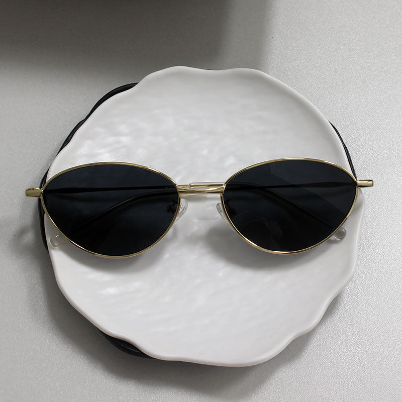 Modische Rechteckige Brille mit Feinem Metallrahmen Brehn