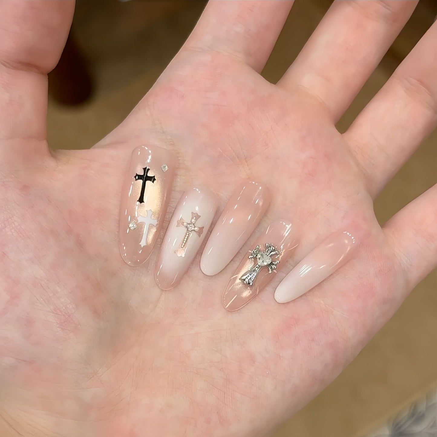 Elegante Kunstnägel mit Kreativen Designs Brehn