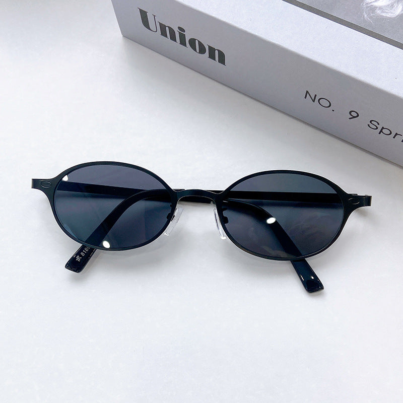 Modische Runde Sonnenbrille mit Elegantem Goldenen Rahmen Brehn