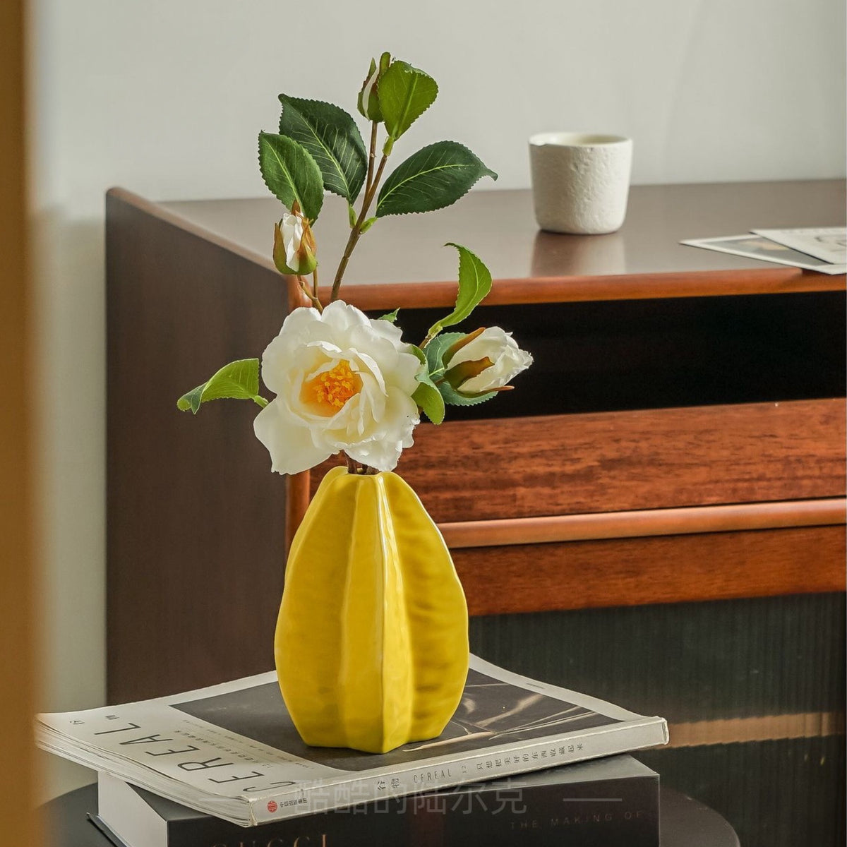 Elegante dekorative Blumenvase