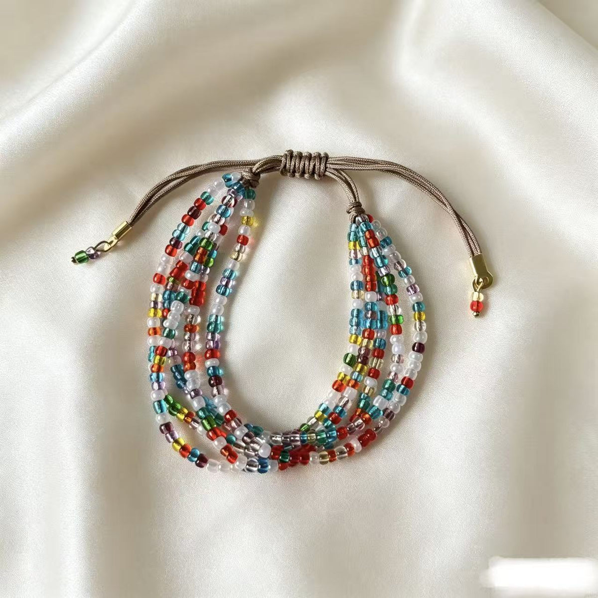 Mehrschichtige Perlenarmband Brehn