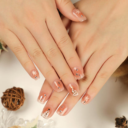 Kunstvolle Nagelverlängerungen mit Weihnachtsdesign Brehn