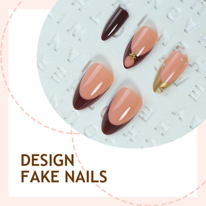 Kunstnagelset mit luxuriösem Hochglanz-Design und kreativen Akzenten Brehn