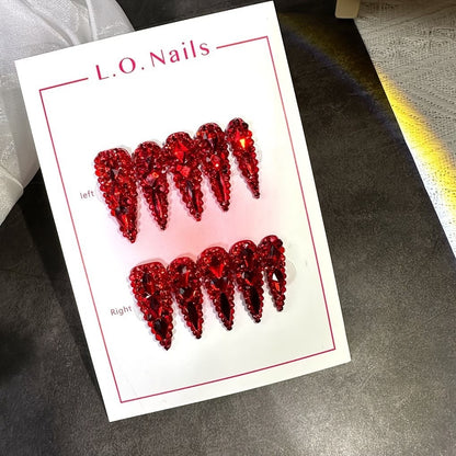 Rhinestone-beschichtete Stiletto-Nagelverlängerungen Brehn