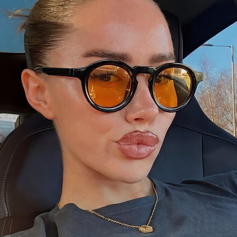 Damen modische runde Sonnenbrille mit transparentem Rahmen und UV-Schutz Brehn
