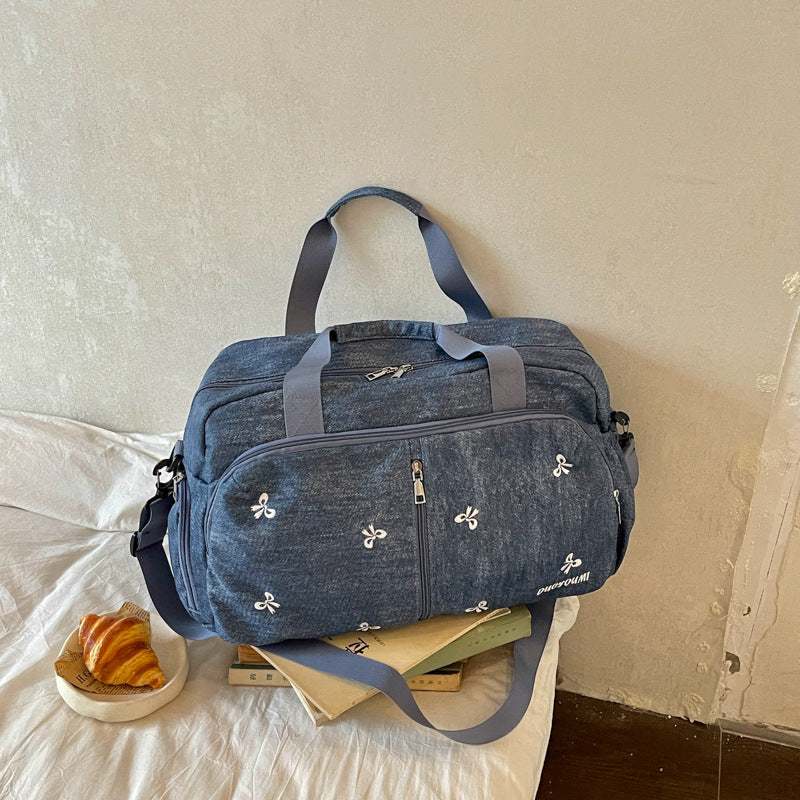 Damen geräumige Sport- und Reisetasche mit eleganten Details Brehn