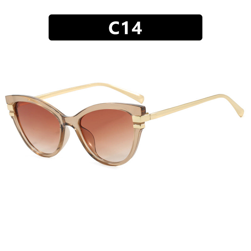 Damen Cat-Eye Sonnenbrille mit elegantem Kunststoffrahmen und goldenen Akzenten Brehn