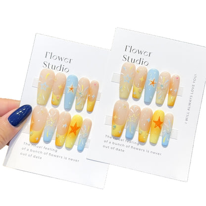 Kunstnägel Set mit Bunten Sternen und Floralem Design Brehn