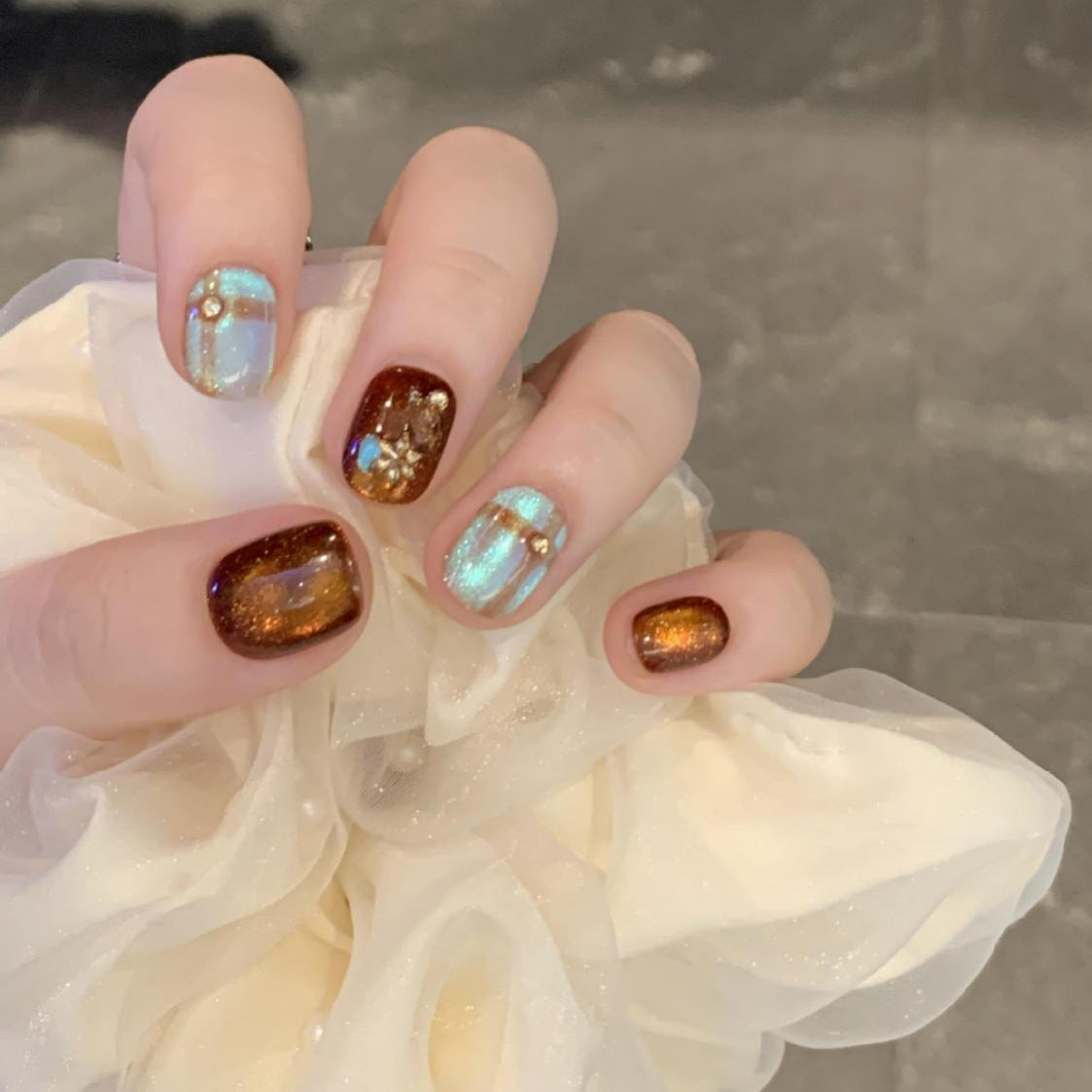 Künstliche Nail Art Spitzen mit Schimmer und Glitzer Brehn