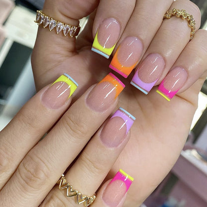 Künstlerische Gradient-Nagelverlängerungen Brehn