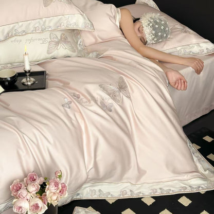 Satin-Bettwäsche-Garnitur mit besticktem Schmetterlingsmotiv und seidenmattem Finish