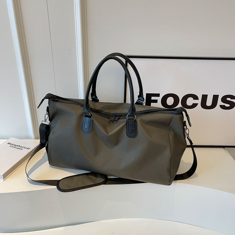 Elegant Gestaltete Reisetasche mit Multifunktionalen Innenfächern Brehn