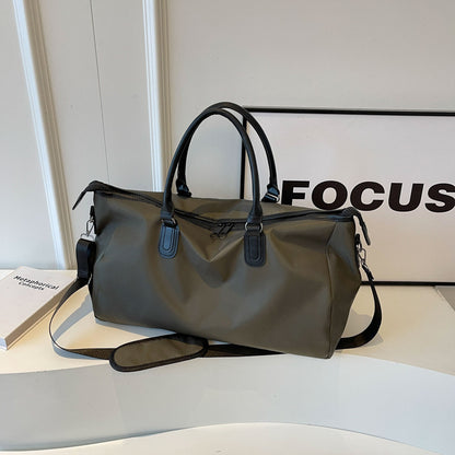 Elegant Gestaltete Reisetasche mit Multifunktionalen Innenfächern Brehn