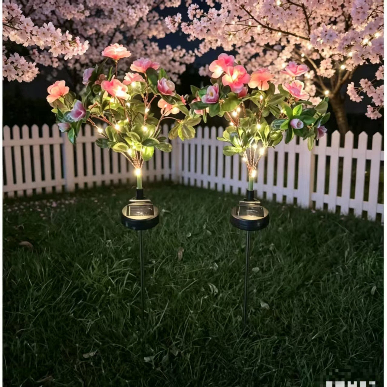 Solarbetriebene realistische Kamellien Blumen Gartenstecklichter mit verstellbaren LED-Köpfen und Edelstahlspike Brehn