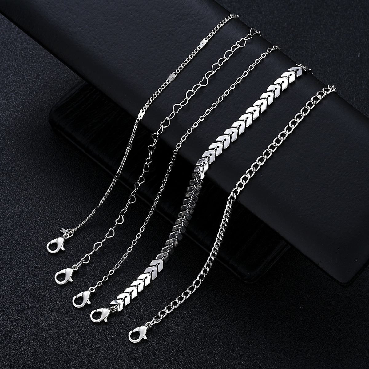 Mehrlagiges Kettenarmband-Set Brehn