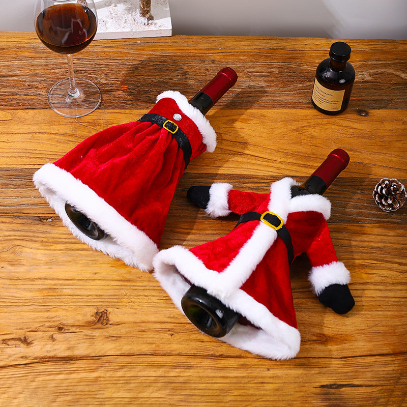 Dekorative Weinflaschenhülle im Weihnachtsmann-Look Brehn