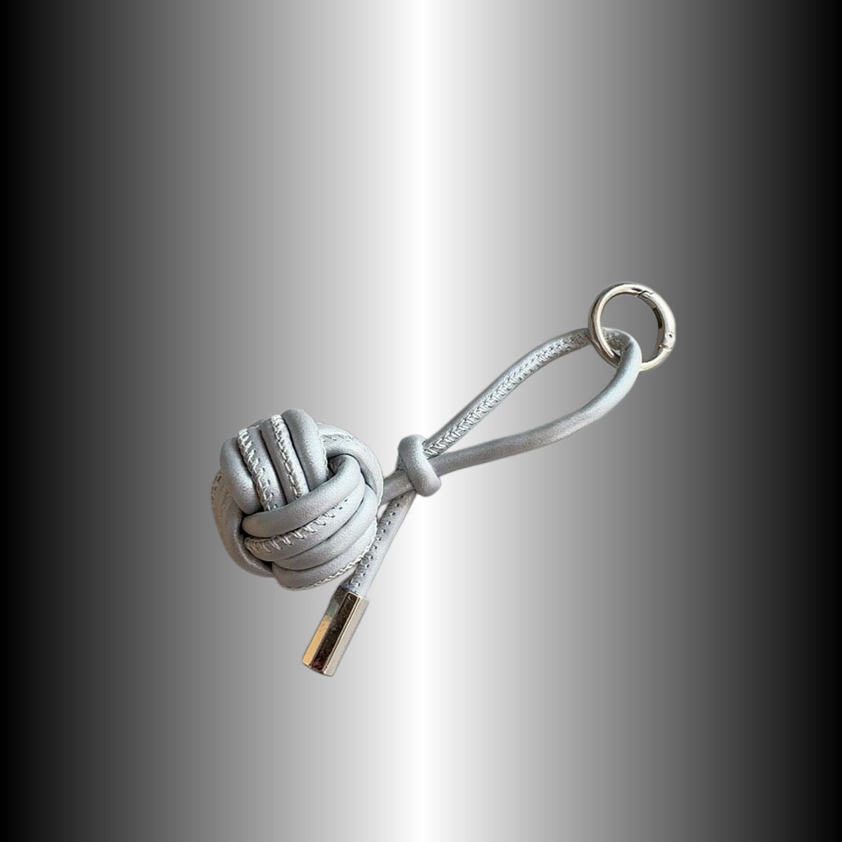 Stylischer Knotenleder-Schlüsselanhänger Brehn