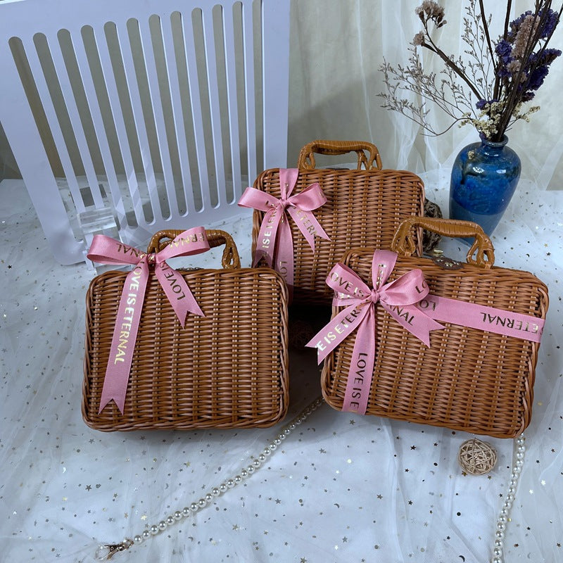 Damen klassischer Rattan Handtasche Brehn