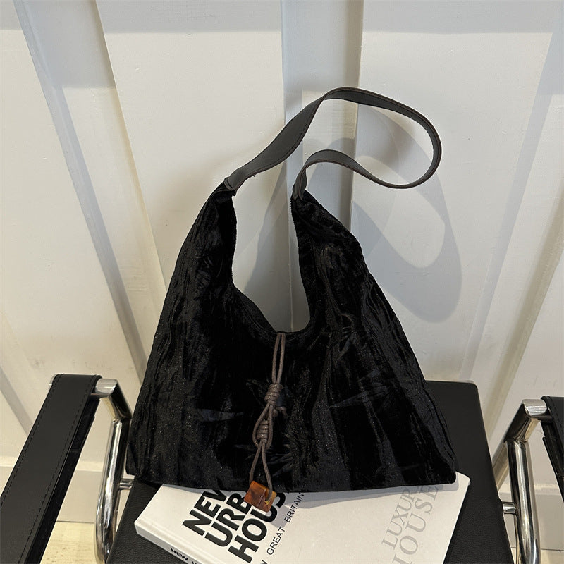 Vielseitige Samt Schultertasche Brehn