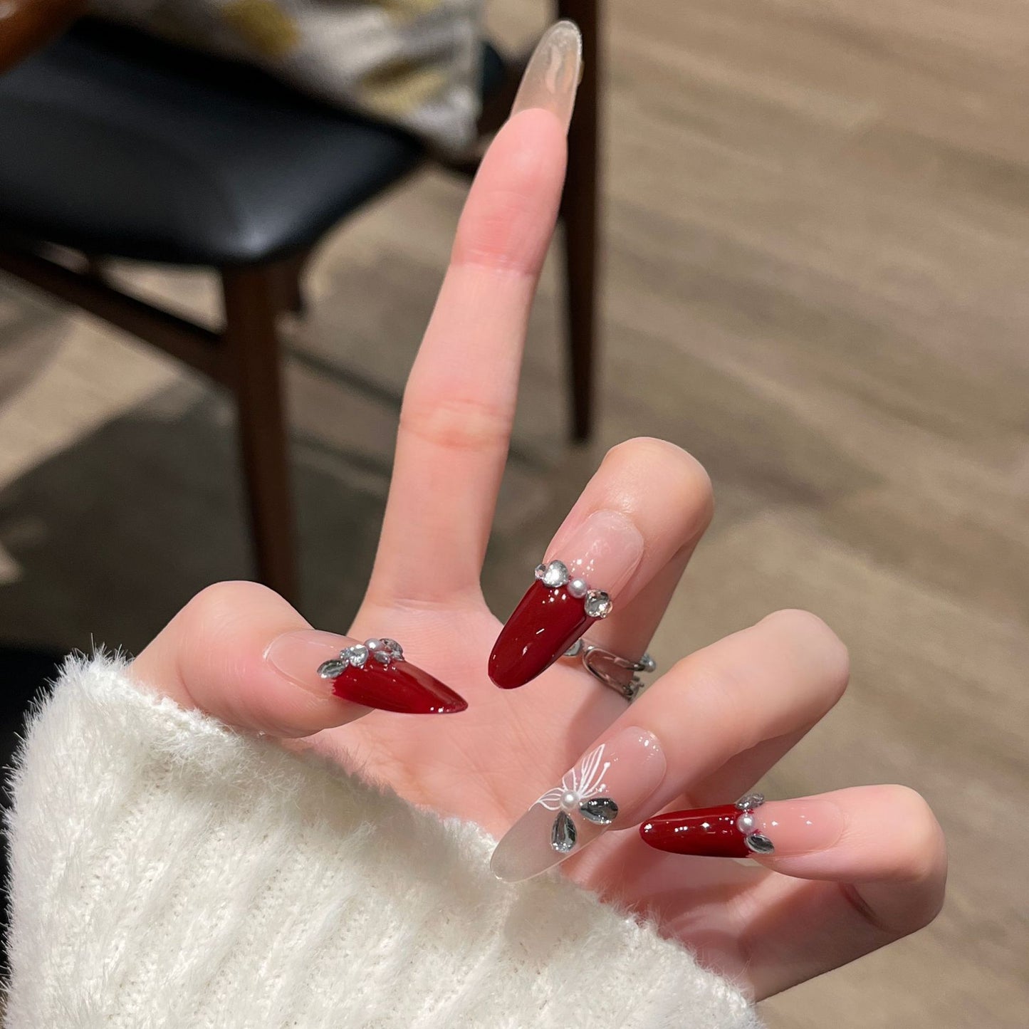Glamorous Nail Art Brehn