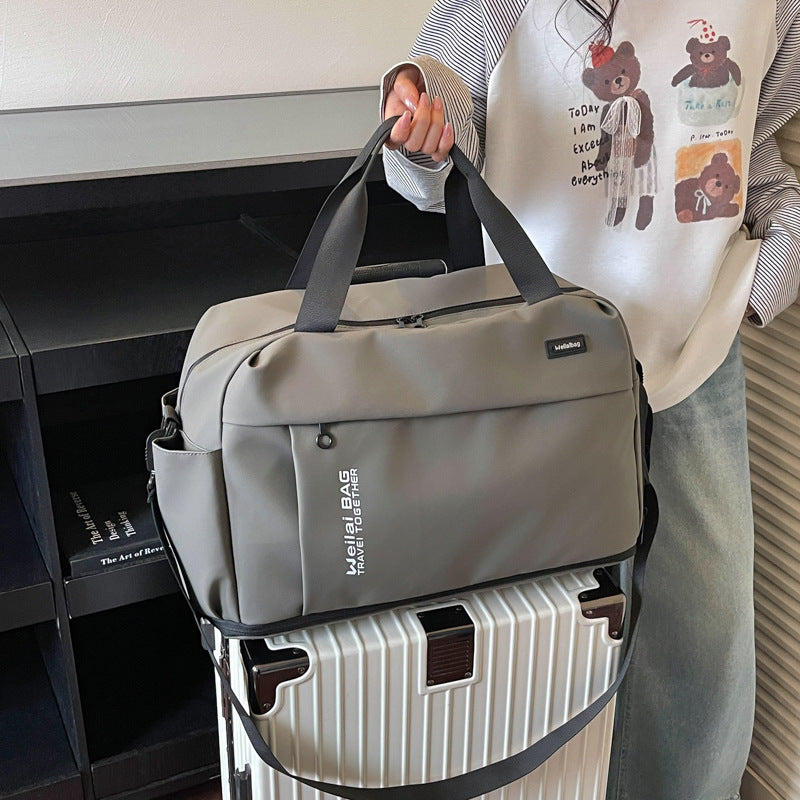 Stilvoller multifunktionaler Reisepullover