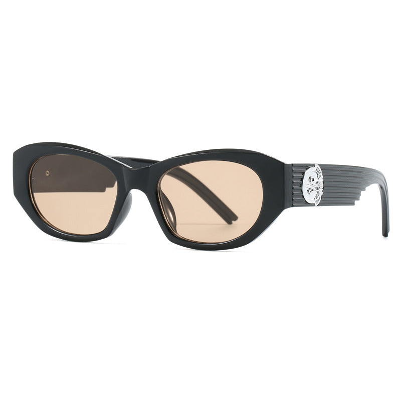 Damen Modische Sonnenbrille im auffälligen Design mit luxuriösen Rahmenelementen Brehn