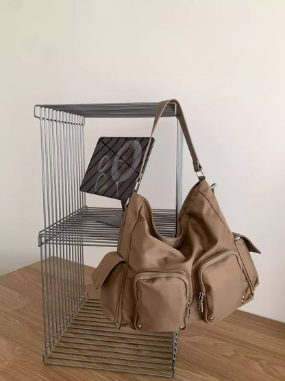 Multi-Pocket Utility Schultertasche