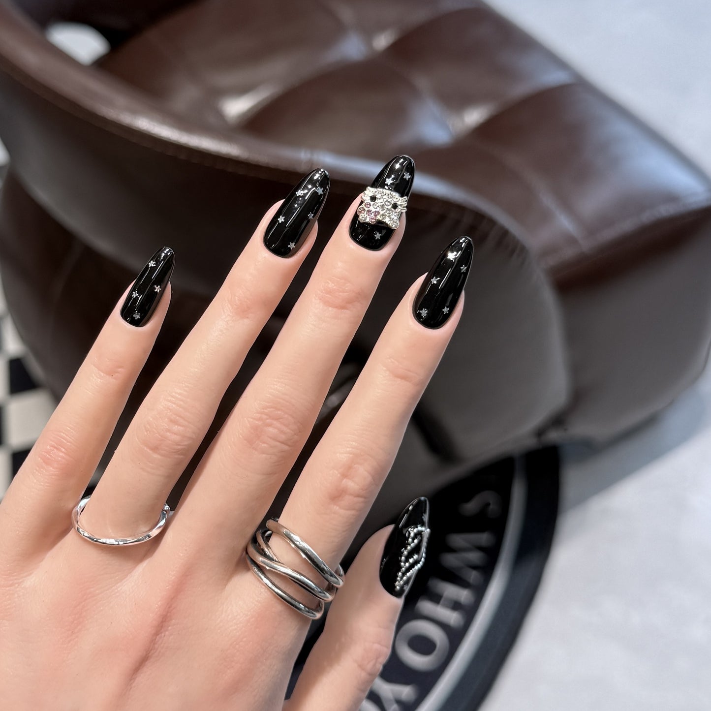 Elegante Sternenhimmel Kunst Press-On Nagelset Brehn