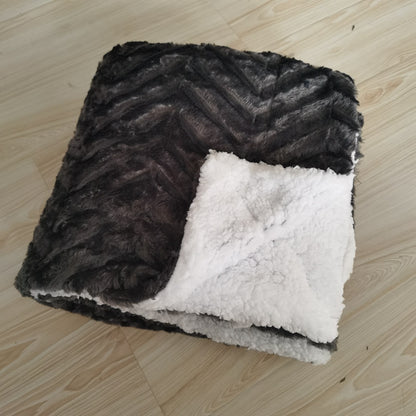 Damen hochwertige und gemütliche Kuscheldecke Brehn